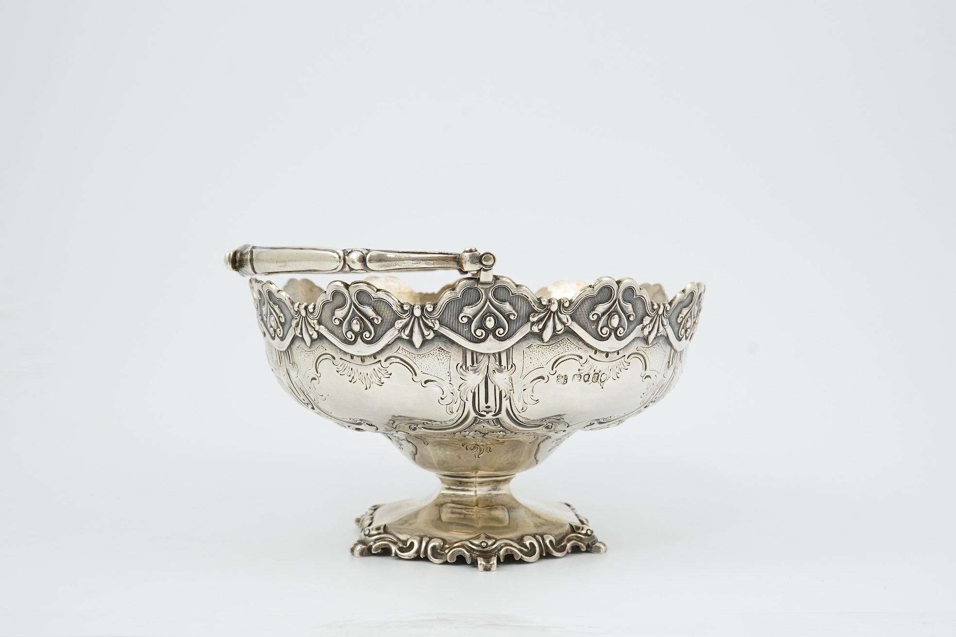 A Victorian silver circular basket, by Daniel & Charles Houle